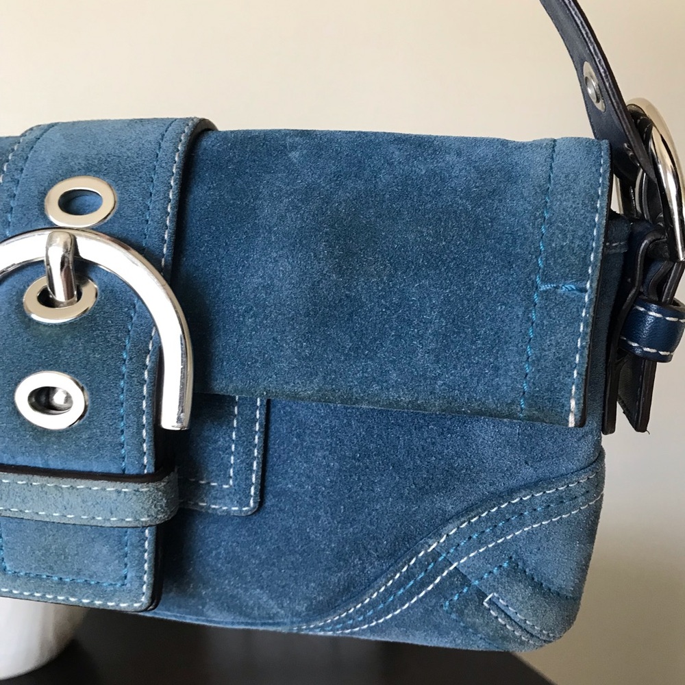 **SOLD** - Picture 5 of 17